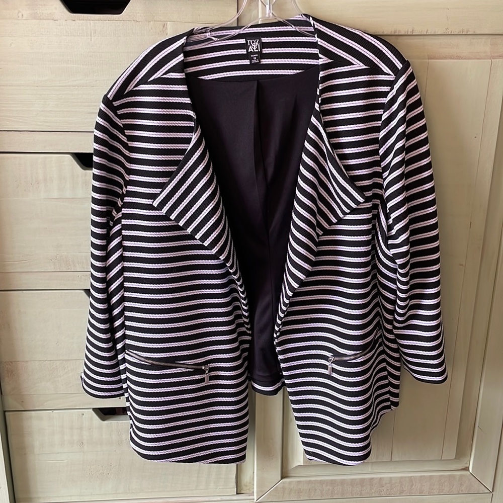 Women’s Blazer